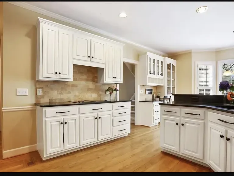 485 Abbeywood Dr — Photo 9
