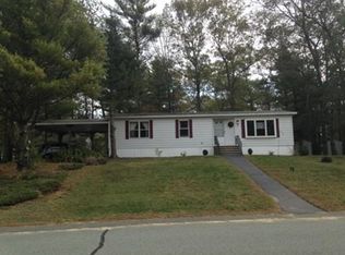 4 Oldfield Dr, Kingston, MA 02364