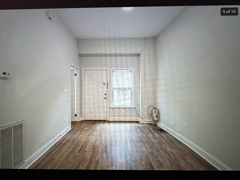 109 Willow Ave #1R — Photo 5