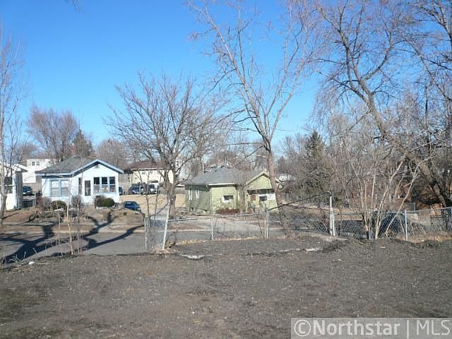 2nd image of 604 Hatch Ave