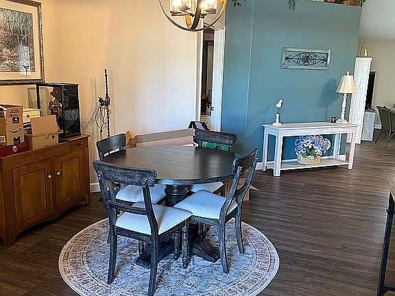 2nd image of 2050 Ashley Oaks Cir