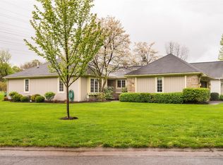 105 Creek Rdg, Pittsford, NY 14534