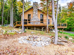 33 Greenbriar Rd, Newry, ME 04261