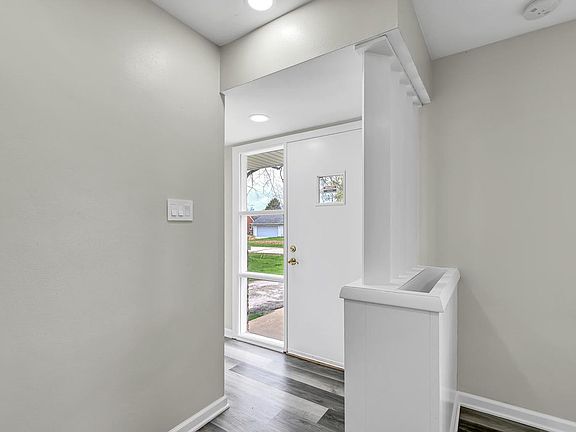 4th image of 7654 N Seneca ROAD