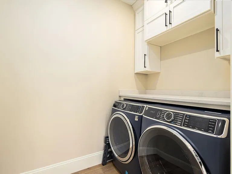 Laundry Room Cabinet