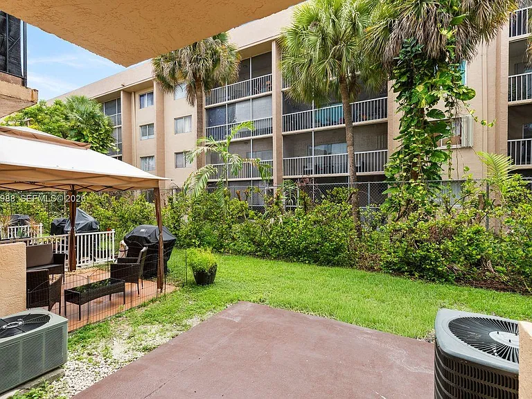 6854 NW 173rd Dr #209 — Photo 31
