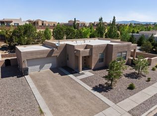 41 Bosquecillo, Santa Fe, NM 87508