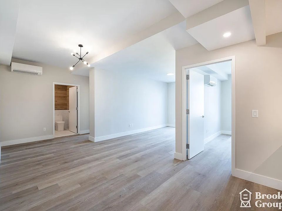1st image of 1711 Hancock St #308