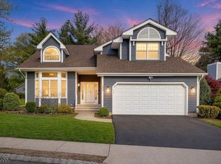136 Autumn Ridge Rd, Bedminster, NJ 07921