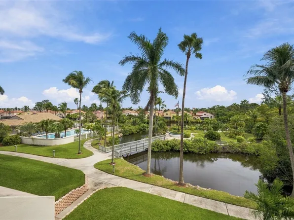 545 SE 12th St APT 205, Dania, FL 33004