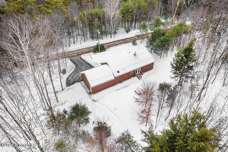 4th image of 461 Shaw Hill Road
