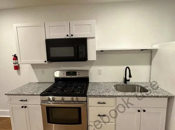 245 S 10th St #1R, Reading, PA 19602