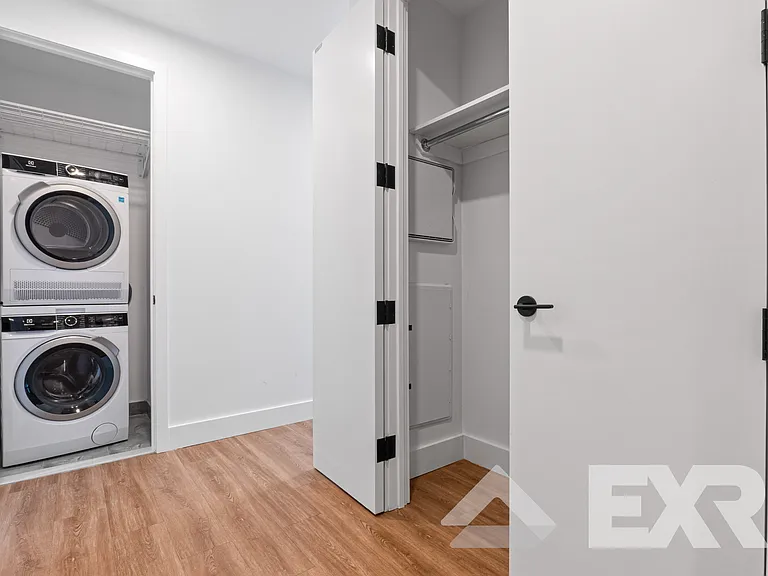 2230 Cropsey Ave #1902 — Photo 8