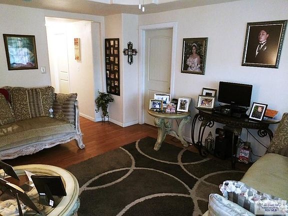 3rd image of 2434 Polk St