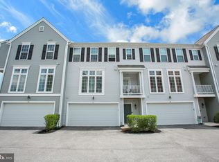 3034 Meridian Cmns, Mechanicsburg, PA 17055