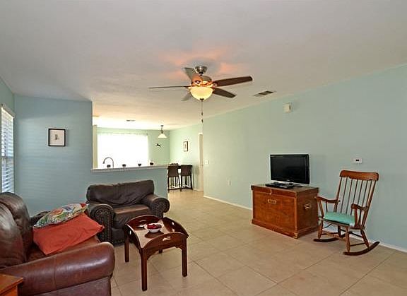 4th image of 1105 Mooreland Dr