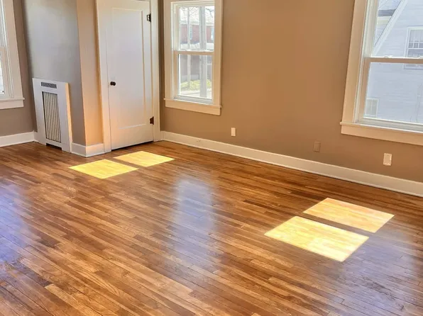 1921 Maple Ave, Zanesville, OH 43701