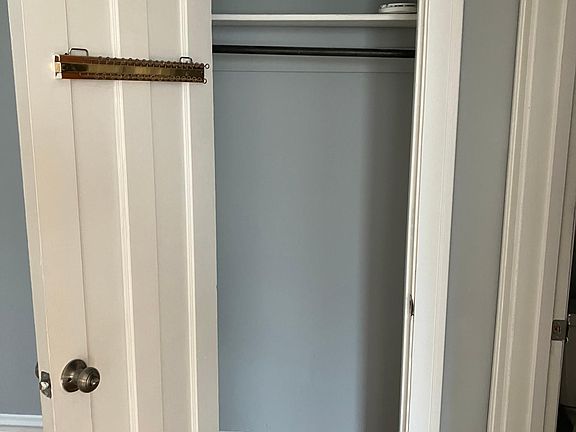 4th image of 2506 N Laramie Ave #2R