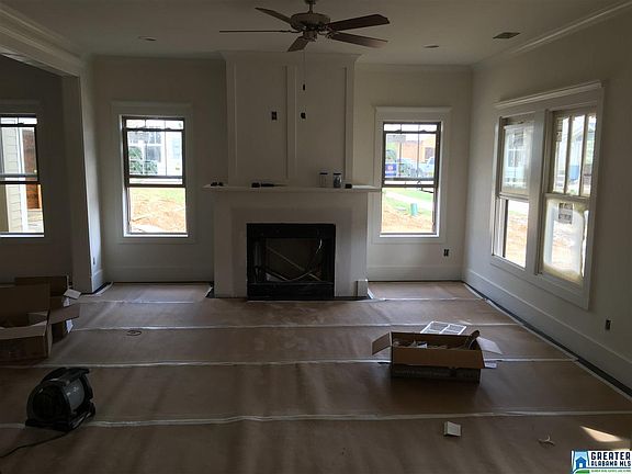 2nd image of 3140 Sawyer Dr