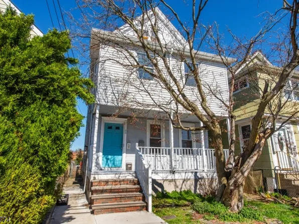 24 Pleasant Ave, Clifton City, NJ 07013