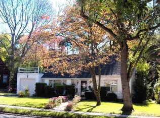 24 Radcliff Ave, Port Washington, NY