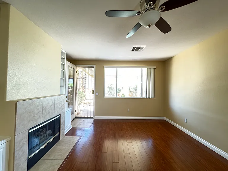 10724 Windrose Point Ave — Photo 13