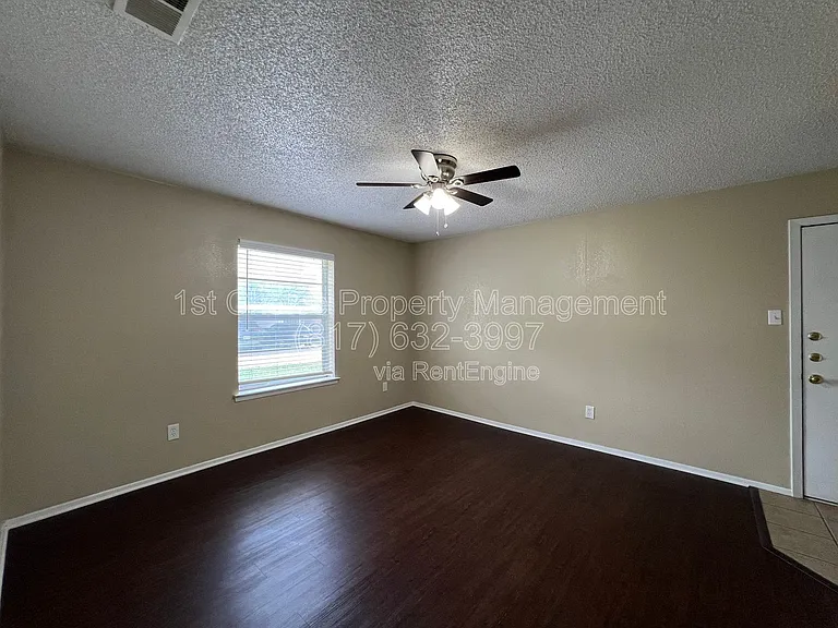 7041 Crosstimbers Ln — Photo 36