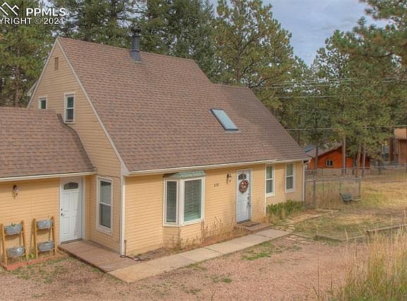 2nd image of 430 Shady Ln
