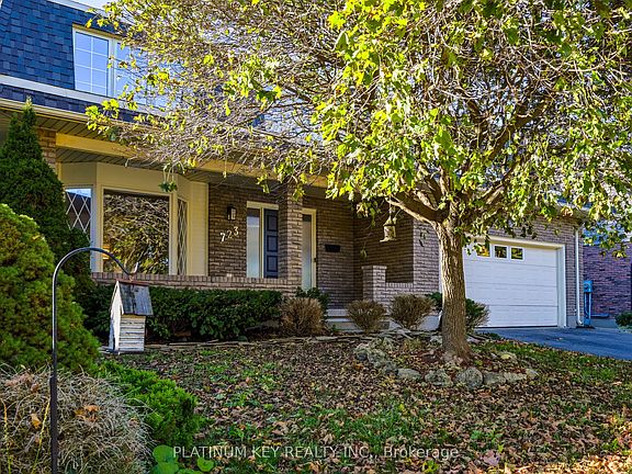 2nd image of 723 Cranbrook Rd