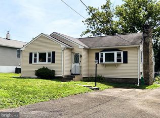 311 Laurel Ave, Horsham, PA
