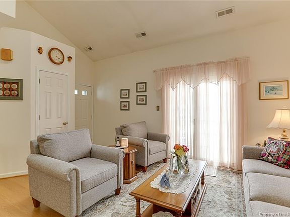 2nd image of 102 Andover Ct