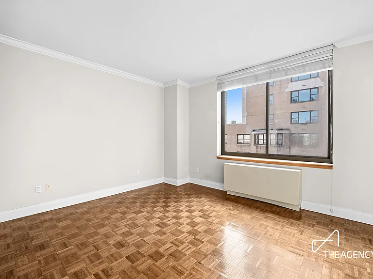 400 E 90th St #10F — Photo 7