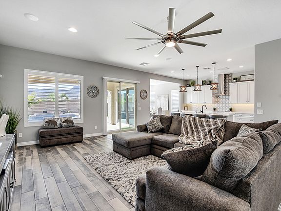 5th image of 5214 N 206th Dr