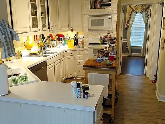 3rd image of 1038 Lofty Pine Dr