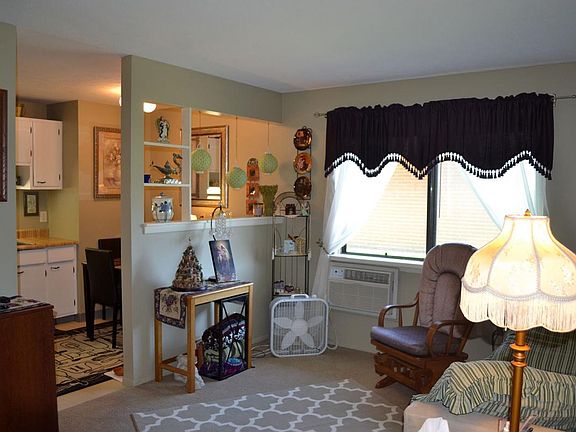2nd image of 33145 Vine St APT 103