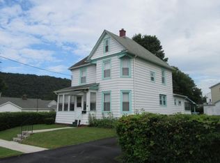 30 Kingsbury Ave, Towanda, PA 18848