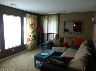 4875 Rapid River Ave SW, Wyoming, MI 49418