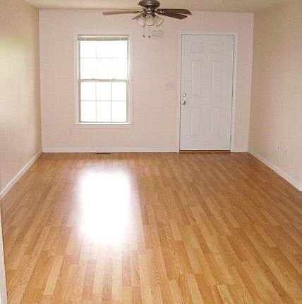 5th image of 134 Skyview Dr