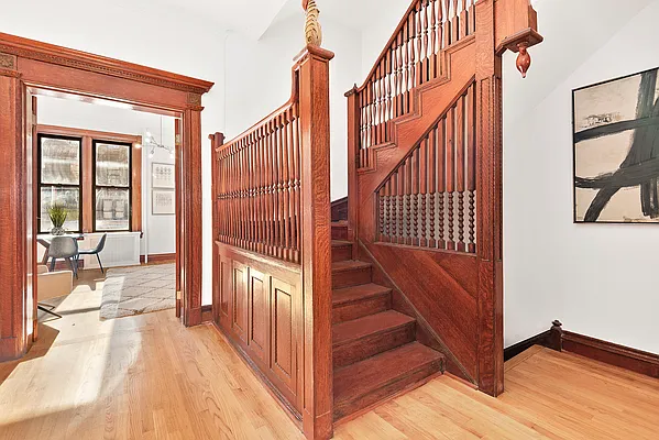 Sold by Compass | media 3