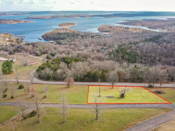 7a Carriage Oaks Drive, Reeds Spring, MO 65737