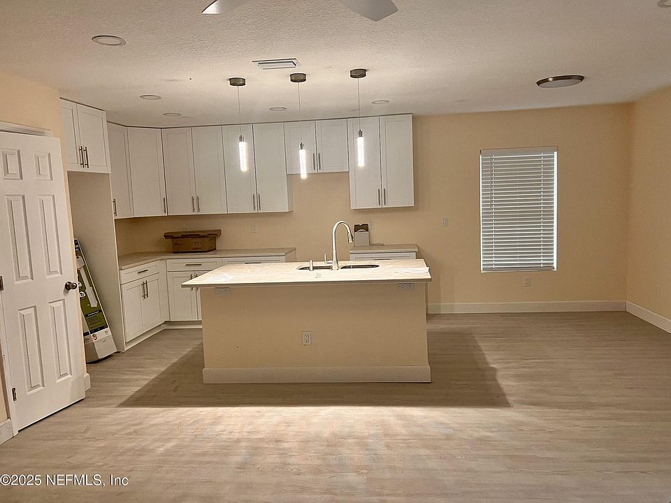 2nd image of 1719 W 42ND Street