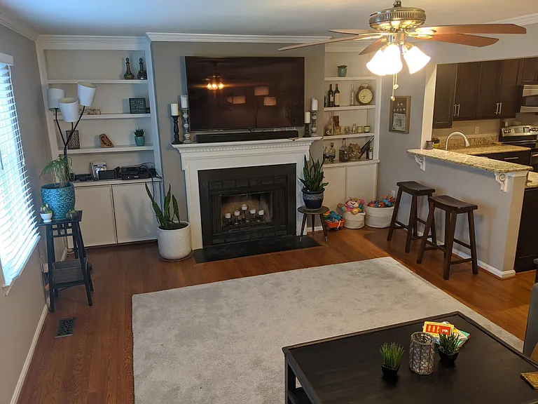 6076 Crown Royal Cir — Photo 15