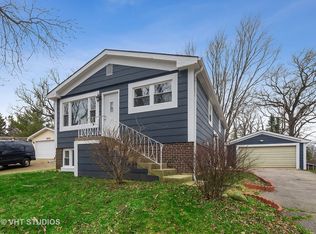 8806 Acorn Path, Wonder Lake, IL 60097