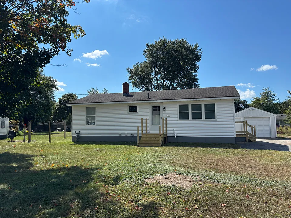 31 Logwood St