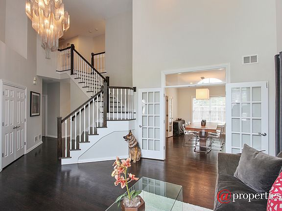 Living Room / Dining Room