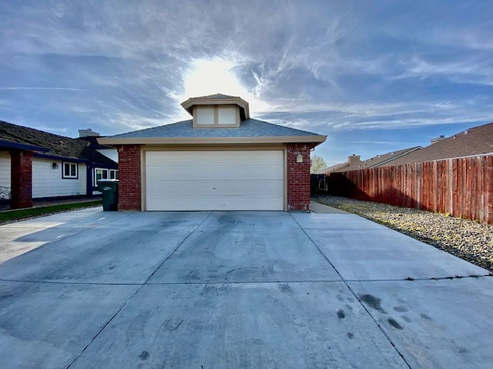 1st image of 8241 Cashel Way