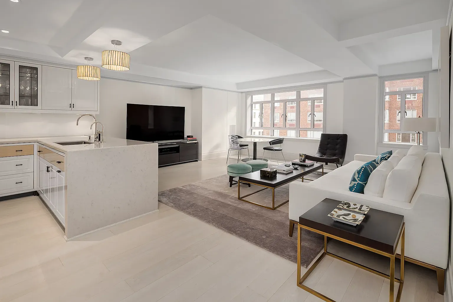 21 East 61st Street — Photo 4