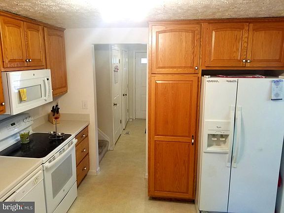 4th image of 5611 Lee Way Dr