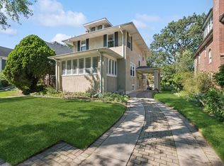 504 Maple Ave, Wilmette, IL 60091