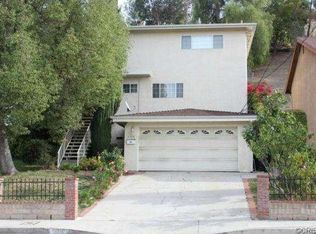 5150 Don Pio Dr, Woodland Hills, CA 91364
